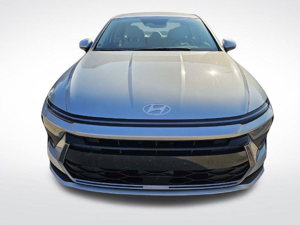 Certified 2026 Hyundai Sonata Blue FWD image 5