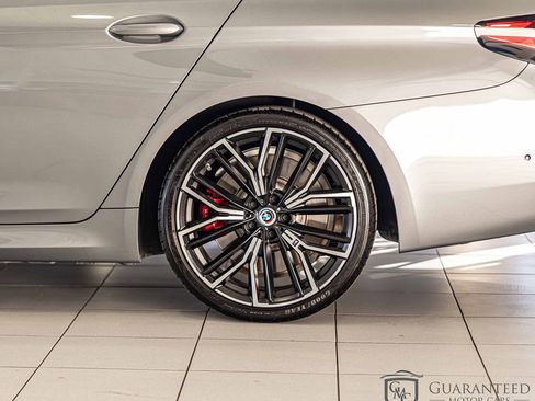 Used 2023 BMW M550i xDrive M550i xDrive w/ Executive Package image 8