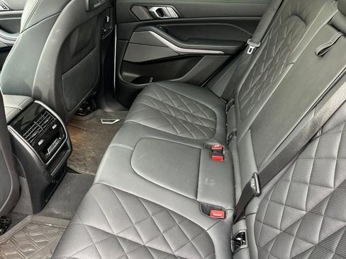 Used 2023 BMW X5 xDrive40i w/ Premium Package image 14