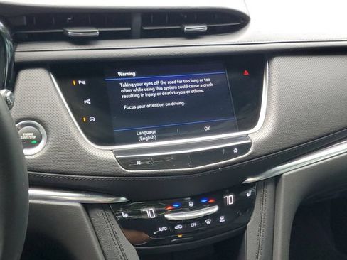 Certified 2024 Cadillac XT5 Premium Luxury w/ Technology Package FWD image 27