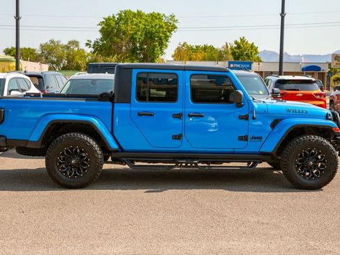 Used 2021 Jeep Gladiator Sport AWD/4WD image 5