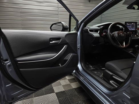 Used 2020 Toyota Corolla SE FWD image 28