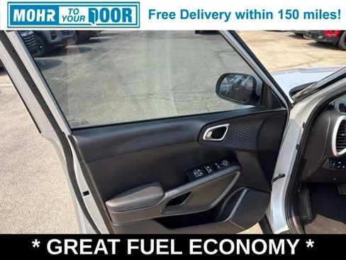 Used 2021 Kia Soul S FWD image 12