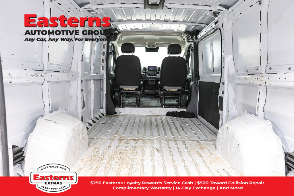 Used 2025 RAM ProMaster 2500 w/ Convenience Group FWD image 10