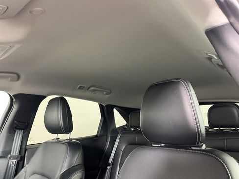 Used 2025 Ford Escape Platinum image 5