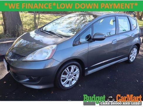 Used 2011 Honda Fit Sport image 1