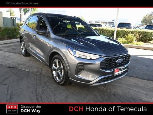 Used 2023 Ford Escape ST-Line w/ Tech Pack #1 image 3