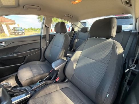 Used 2020 Hyundai Accent SEL FWD image 20