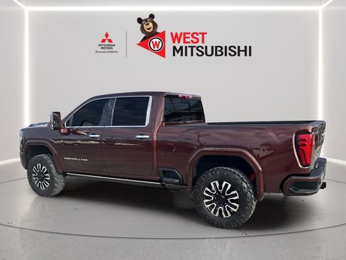 Used 2024 GMC Sierra 2500 Denali Ultimate image 15