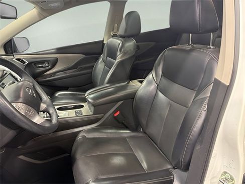 Used 2018 Nissan Murano SL w/ Moonroof Package image 11