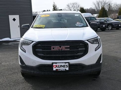 Used 2020 GMC Terrain SLE w/ Driver Convenience Package AWD/4WD image 10