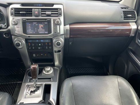 Used 2017 Toyota 4Runner Limited AWD/4WD image 13