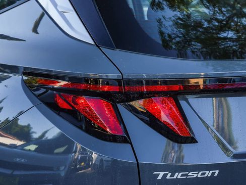 New 2026 Hyundai Tucson SE image 7