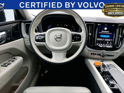 Used 2025 Volvo XC60 B5 Ultra w/ Protection Package Premier AWD/4WD image 7