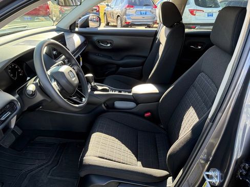 Certified 2026 Honda HR-V LX image 14