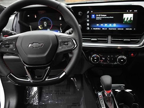 New 2026 Chevrolet Trax RS FWD image 13