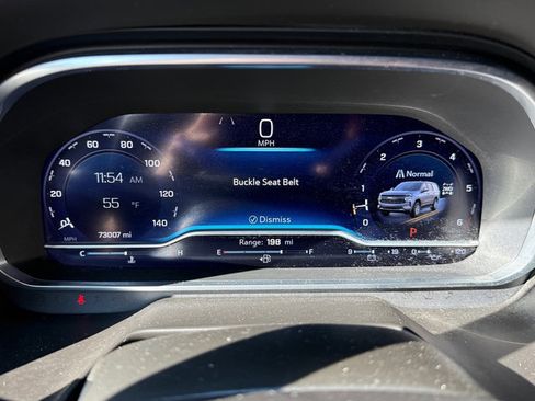 Used 2023 Chevrolet Suburban Premier image 27