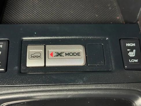 Used 2018 Subaru Forester 2.5i Touring w/ Popular Package #2 AWD/4WD image 38