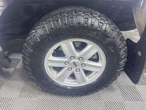 Used 2023 Ford F150 XLT image 9