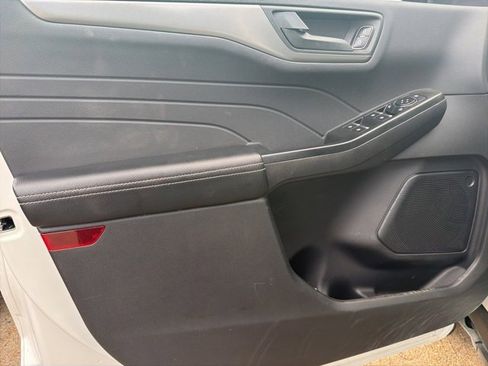 Used 2023 Ford Escape Active image 7