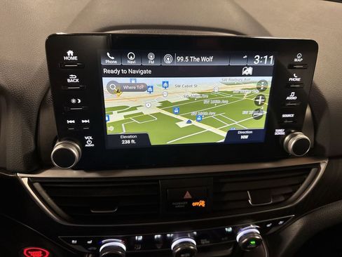 Used 2021 Honda Accord Touring image 26