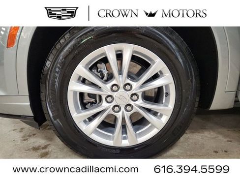 Certified 2025 Cadillac XT6 Luxury image 10