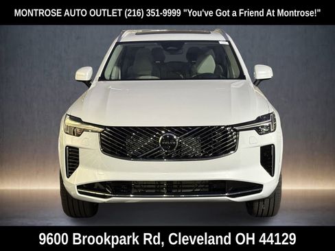 New 2026 Volvo XC90 B6 Ultra w/ Protection Package image 8