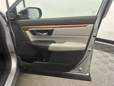 Used 2018 Honda CR-V EX-L image 15