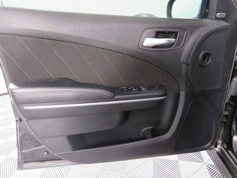 Used 2020 Dodge Charger R/T image 38