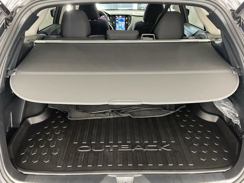 Used 2024 Subaru Outback Premium image 32