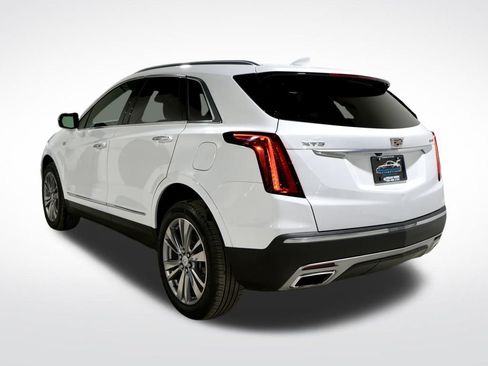 Used 2024 Cadillac XT5 Premium Luxury image 8