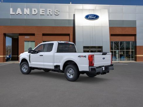 New 2026 Ford F250 XL image 4