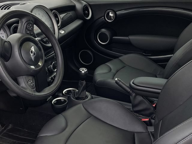 Used 2013 MINI Cooper S FWD image 3