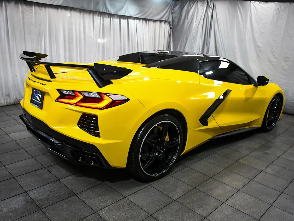 Used 2025 Chevrolet Corvette Stingray Preferred Conv w/ 2LT RWD image 8