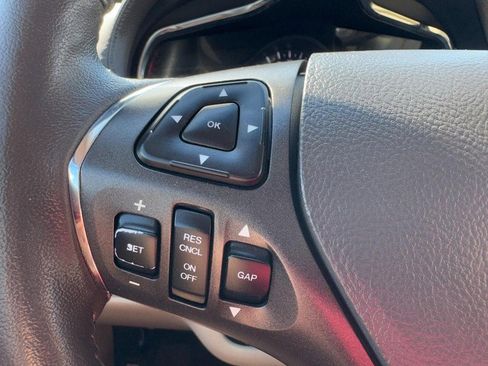 Used 2014 Lincoln MKT AWD w/ Equipment Group 201A image 18