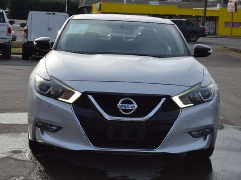 Used 2018 Nissan Maxima 3.5 SV image 3