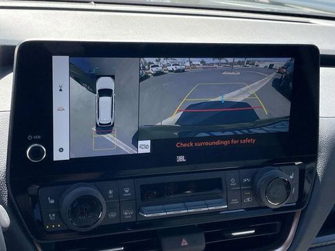 Used 2024 Toyota Grand Highlander MAX Limited image 14