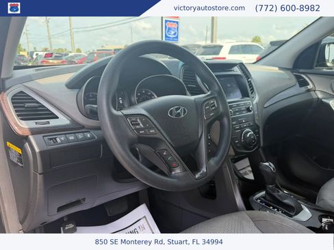 Used 2018 Hyundai Santa Fe Sport w/ 2.4L Value Package 02 FWD image 12