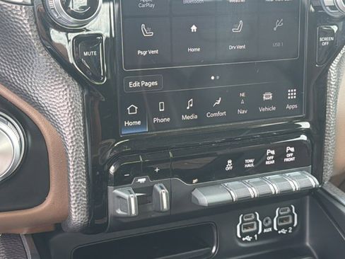 Used 2024 RAM 1500 Limited AWD/4WD image 14