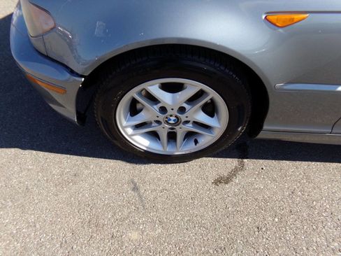 Used 2004 BMW 325Ci Convertible image 21