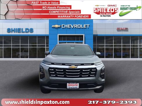 Used 2026 Chevrolet Equinox LT FWD image 3