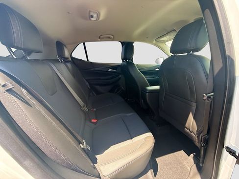 Used 2024 Buick Encore GX Preferred FWD image 24