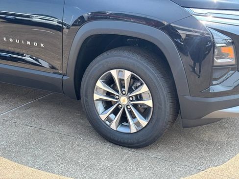 New 2026 Chevrolet Equinox LT FWD image 7