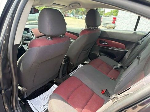 Used 2014 Chevrolet Cruze LT FWD image 15