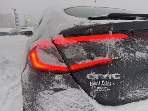 Used 2023 Honda Civic EX-L image 9