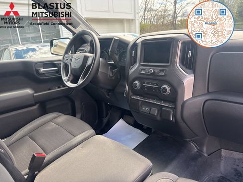 Used 2024 Chevrolet Silverado 1500 Custom Trail Boss w/ LPO, Dark Essentials Package AWD/4WD image 27