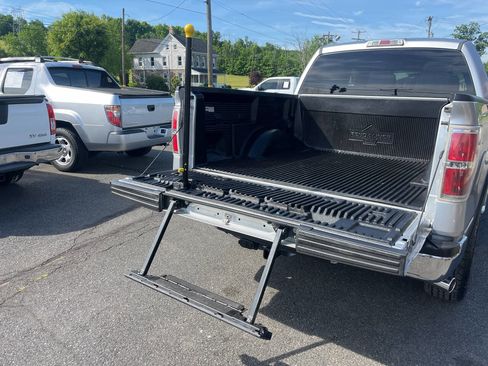 Used 2012 Ford F150 XLT w/ XLT Chrome Pkg AWD/4WD image 10