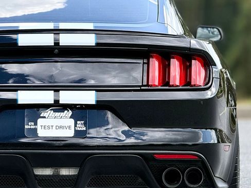 Used 2016 Ford Mustang Shelby GT350 w/ Technology Package RWD image 16