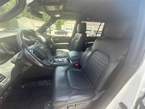 Used 2023 INFINITI QX80 Sensory w/ Cargo Package AWD/4WD image 11