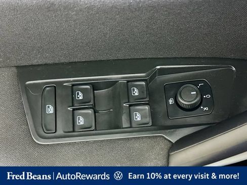Used 2021 Volkswagen Tiguan S AWD/4WD image 23